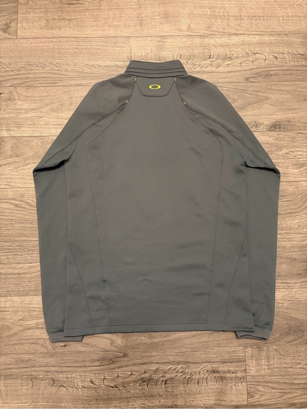 Oakley Men's Dark Gray Quarter-Zip Performance Jacket with skull image 3